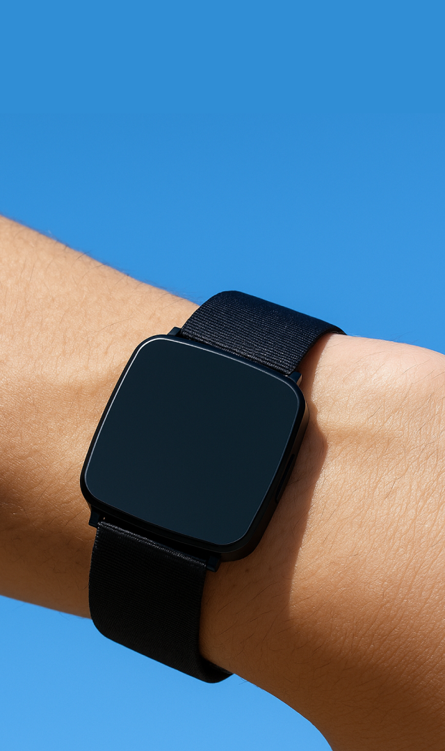 Fort device worn on wrist